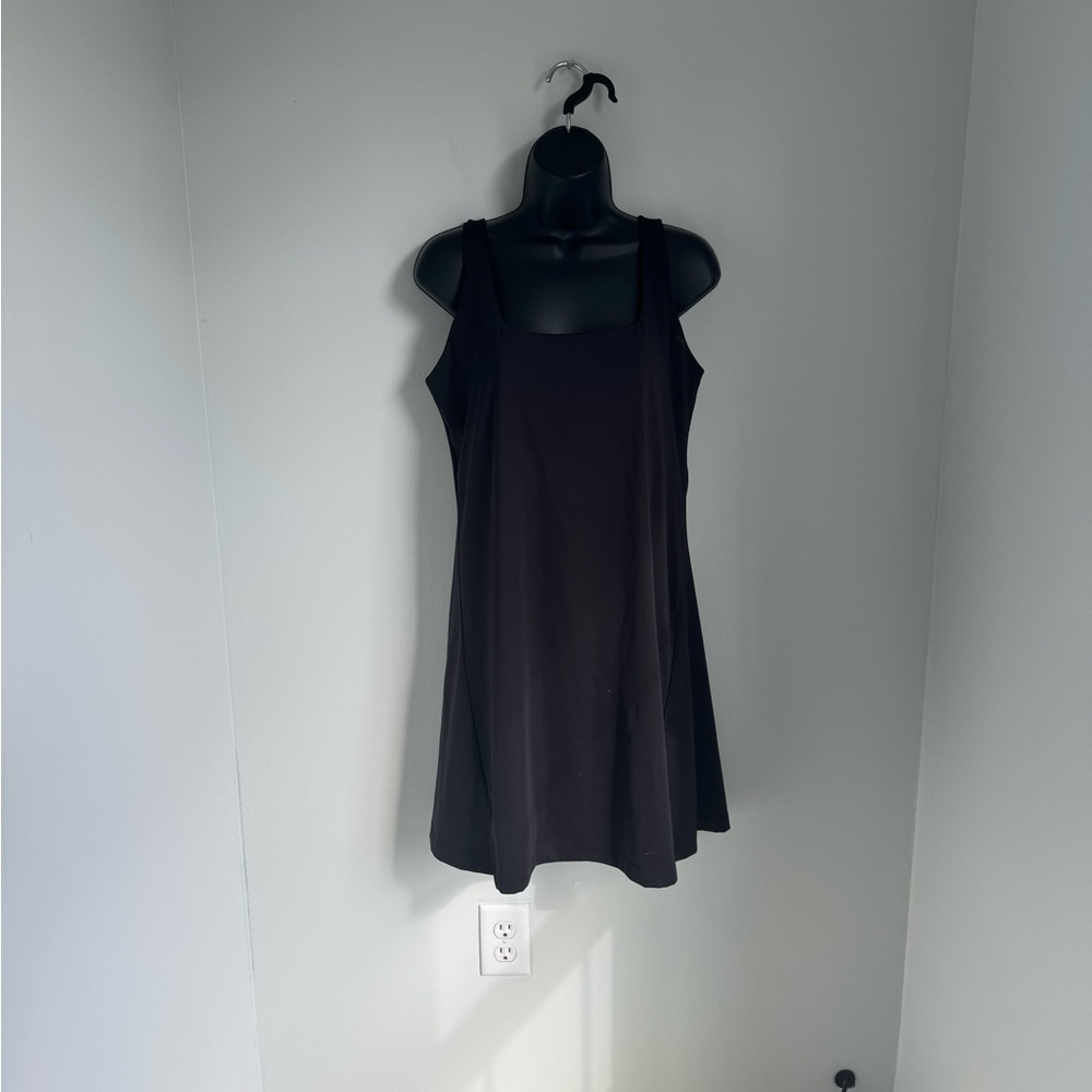 Old Navy Active Black Athletic Dress Size L